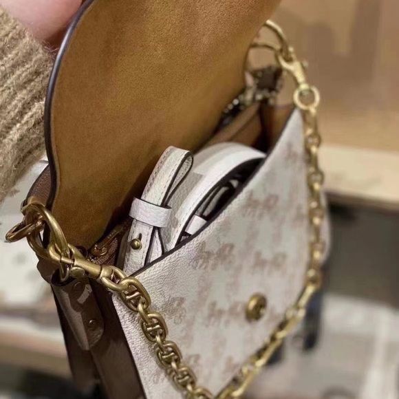 Authentic Coach beat 18 mini crossbody bag NWT - Picture 4 of 4